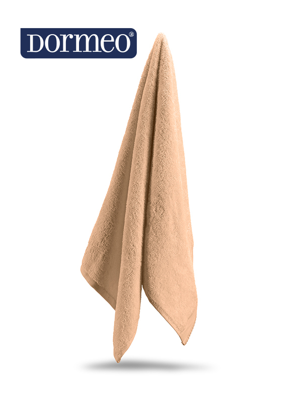 Dormeo Essentials Towel Peach - hanging